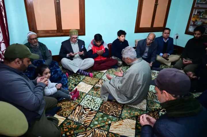 Those responsible for Delhi blast must get harshest punishment: CM Omar