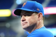 Carlos Mendoza enfrenta fuerte presión tras explosivas críticas de Adam Ottavino contra el bullpen