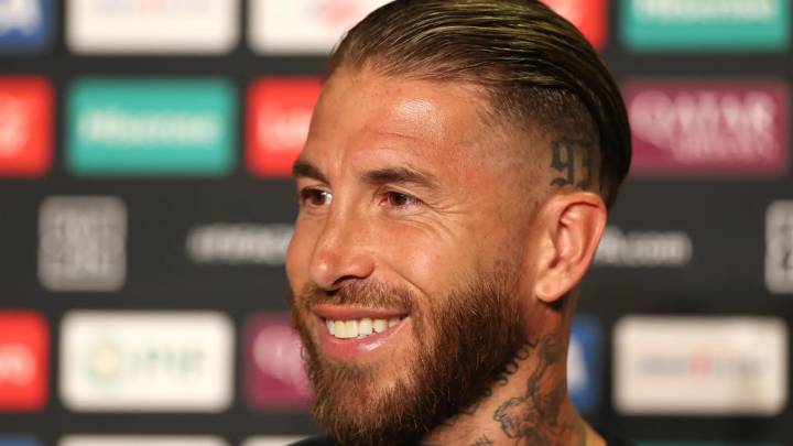 Sergio Ramos comparte una insólita foto familiar con sus padres y sus hermanos: "Después de años, volvemos a estar juntos"