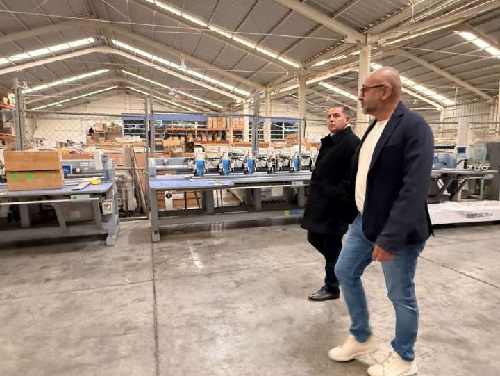 UTEC firma convenio con Exportaciones Textiles Mexicanas