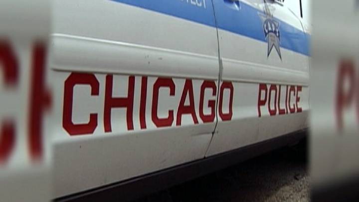 Shooting involving Chicago police officer leaves man critically hurt