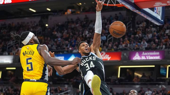 Antetokounmpo hits buzzer-beater to send Bucks past Pacers 117