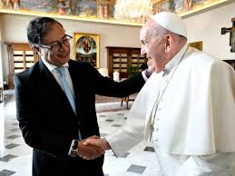 ‘Se me fue un gran amigo, me siento algo solo’: presidente Gustavo Petro en memoria del Papa Francisco