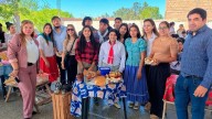 Un recorrido por las tradiciones del país en el Playón de la Escuela Piloto Nº1 Maximio Victoria