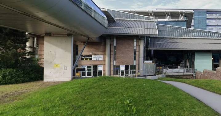 Live Manchester Airport updates as railway points failure sees all lines closed