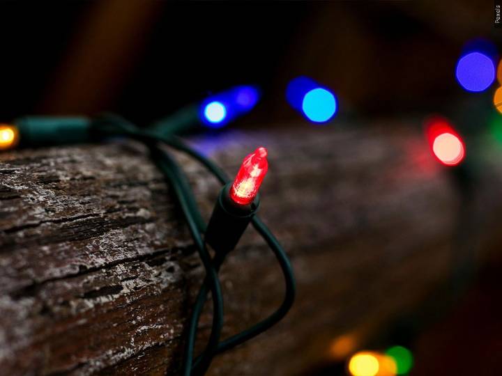 Bah, humbug! Air Force base housing landlord says no Christmas decorations before Thanksgiving