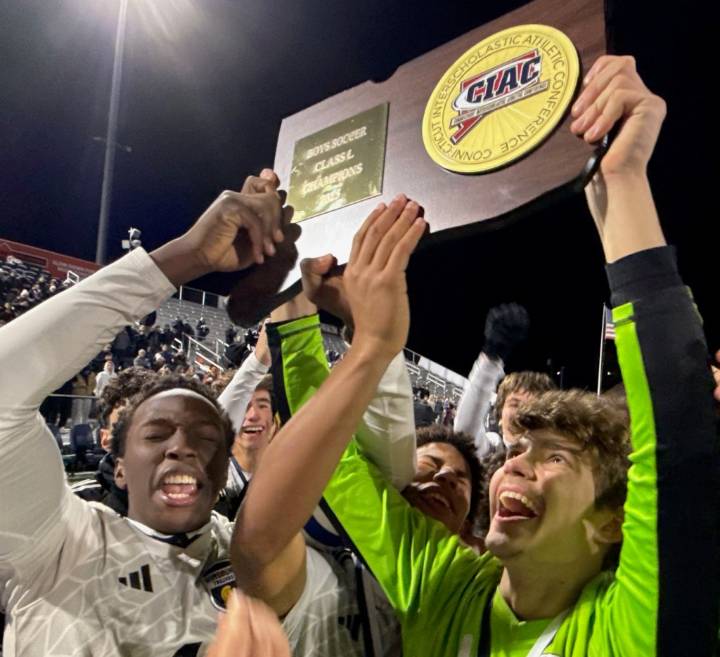 Simsbury wins first boys soccer title in 19 years