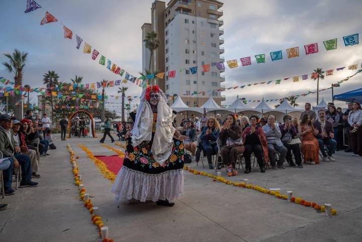 Rosarito celebró primera edición del Festival de Día de Muertos “La Última Fiesta”