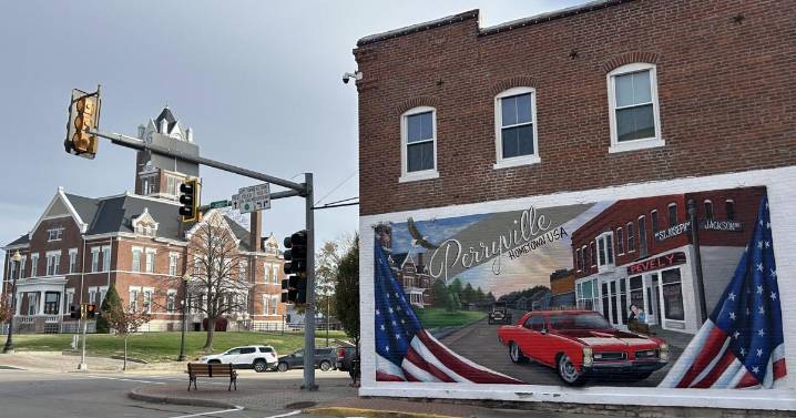 Men earned trust of southeast Missouri town, stole savings