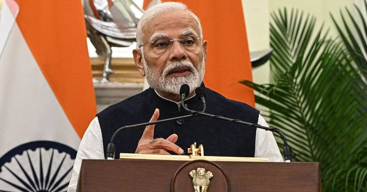 PM Modi Vows Stern Action Against Perpetrators of Delhi Blast
