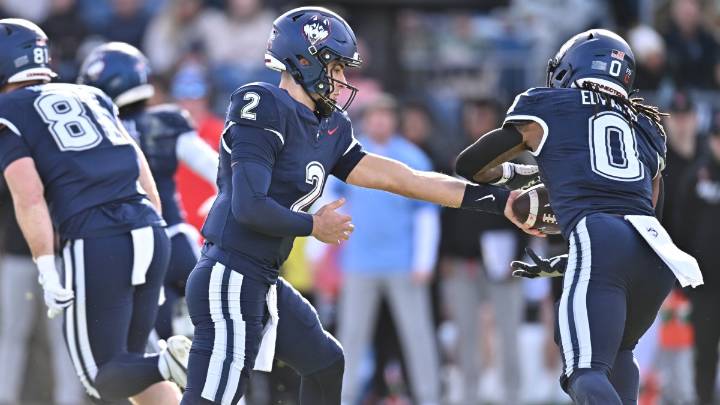 Cam Edwards cracks 1,000-yard mark, scores twice for UConn in 26-16 win over Air Force – NBC Connecticut