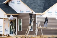 Homebuilders bet on 1% mortgage rates to wake up US buyers