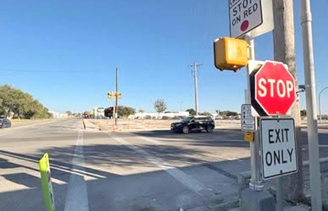 Activan nuevo sistema de cruce peatonal