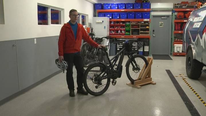 E-bike shaves 30 minutes off Mailbox Peak rescue of hiker in distress