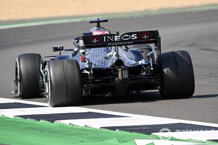 Why Mercedes gets uncomfortable when the pressure goes up