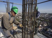 Números del gobierno de Milei: cerraron casi 20.000 empresas y se perdieron 276.000 empleos