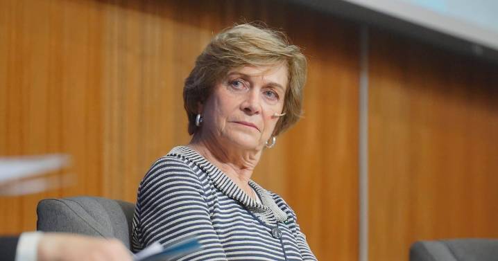 La tranquilidad de Matthei ante el gesto de tres alcaldes de Chile Vamos con Kast