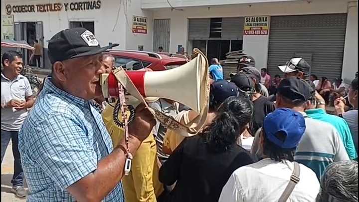 Población de Juan Guerra anuncia que impedirán ingreso del alcalde tras ser denunciado por agresión