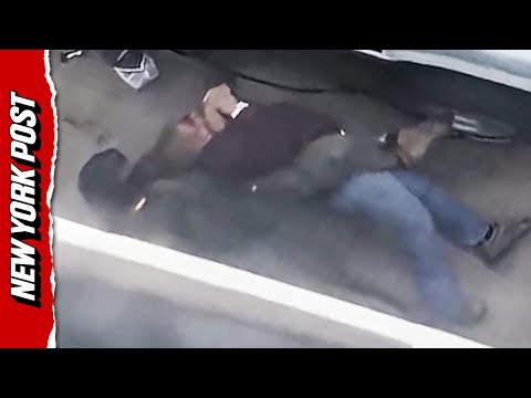 Chaotic Moment CBP Agent Appears to Put Mexican Migrant in a Chokehold