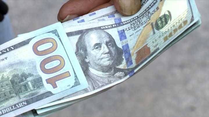 Movie prop money causes stir on Albert Street in Youngstown