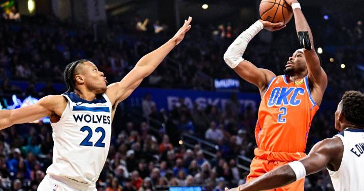 Shai Gilgeous-Alexander scores 40 points while ill, leads Thunder to 10th straight win