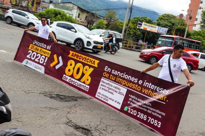 La ‘Ruta Cero Deudas’ llegó a la 60 con Quinta de Ibagué para impulsar el 80% de descuento en el impuesto vehicular
