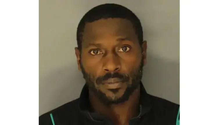 Antonio Brown será extraditado a Florida por intento de homicidio