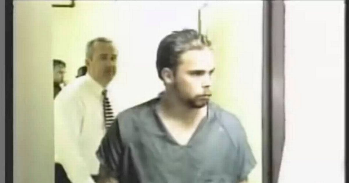 Triple murderer chooses firing squad execution as state's third by deadly method this year