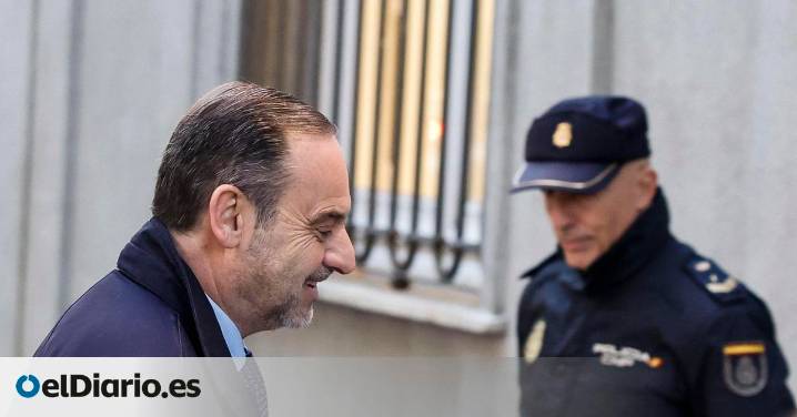 El Gobierno, sobre las amenazas de Ábalos y Koldo ante su envío a prisión: "No hay nada que esconder"