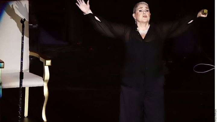 Se despide del escenario