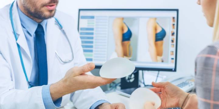 Cirugía de aumento de pecho: tendencias y novedades