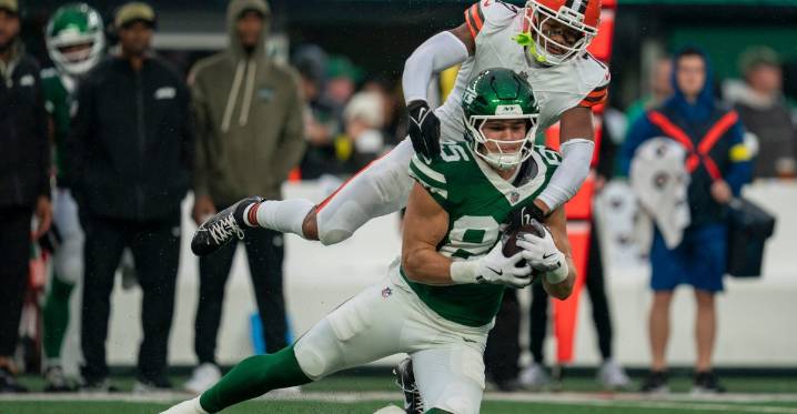 Daily Dawg Chow 11/10: Browns lose a winnable one in New York, now 2