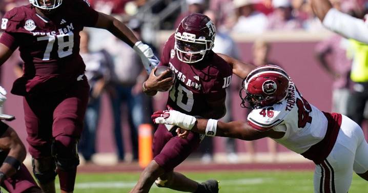 No. 3 Texas A&M pulls off biggest comeback in school history to beat South Carolina 31