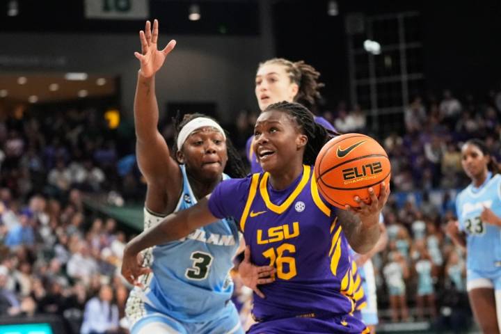 No. 5 LSU extends its season-opening winning streak to 5 games with a 101