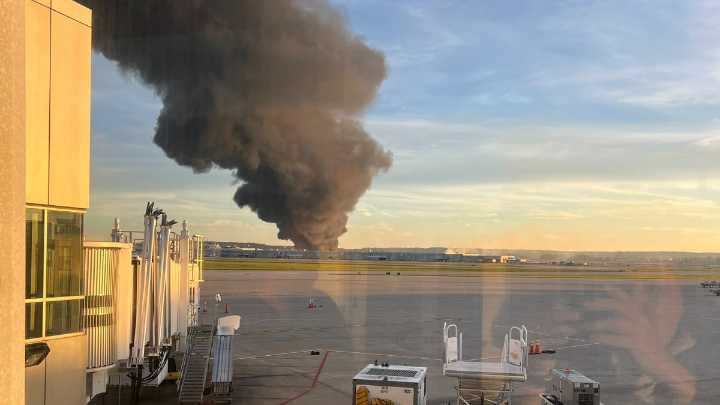 La cifra de muertos en el accidente del avión de carga de la empresa UPS en Kentucky, Estados Unidos, se eleva a al menos siete