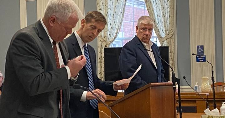 Former gubernatorial candidate Eliot Cutler accused of probation violation