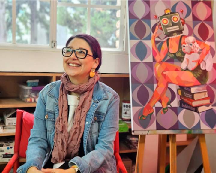 Con sus FEMBOTS, la artista Yunuene re programa y “aumenta la realidad” en el Museo Tezozómoc