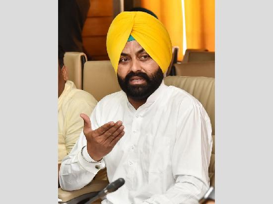 AAP’s Laljit Bhullar urges Tarn Taran voters to choose ‘development over corruption’ ahead of bypoll Photo Source; Babushahi Bureau [ FULL VIEW ]