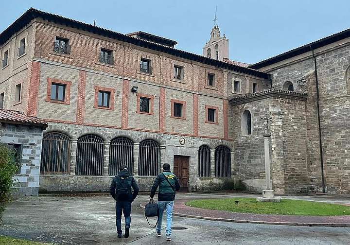 La Guardia Civil detiene a otra monja cismática en Vizcaya por la venta de patrimonio artístico