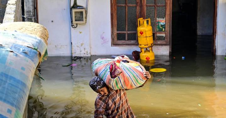 Hundreds killed by flooding and mudslides across Indonesia and Sri Lanka