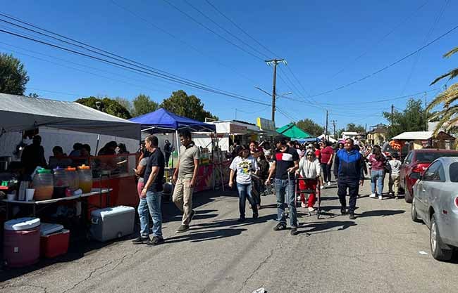 Los recuerdan y visitan en el Día de Muertos