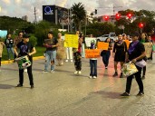 Colectivos marchan para alzar la voz contra la violencia hacia la mujer en Cancún