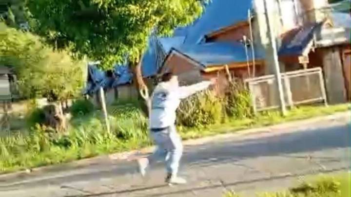 Batalla campal y disparos en una plaza de San Martín de los Andes