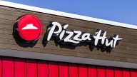 Yum launches strategic review for Pizza Hut amid sales slump