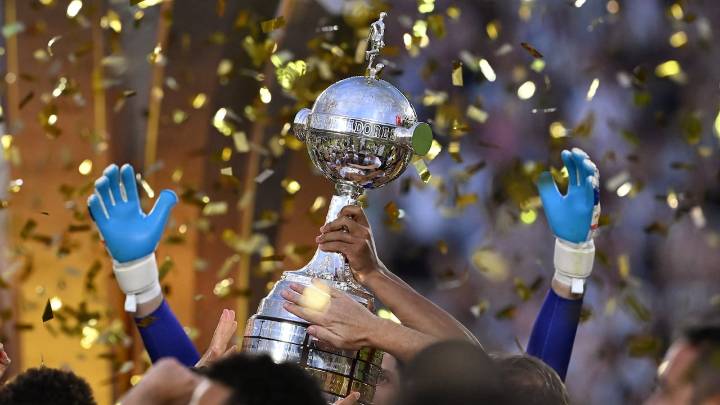Conmebol planea llevar a cabo la final de la Copa Libertadores fuera del continente; aquí los detalles