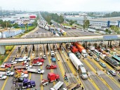 Transportistas ‘afilan’ reclamos y bloqueos; se prevén cierres en, al menos, 24 estados