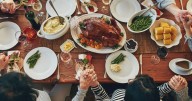 Thanksgiving, holiday meals don’t have to wreck the diet