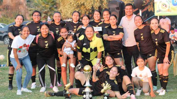 Son campeonas en Emiliano Zapata sí, triunfaron las de siempre