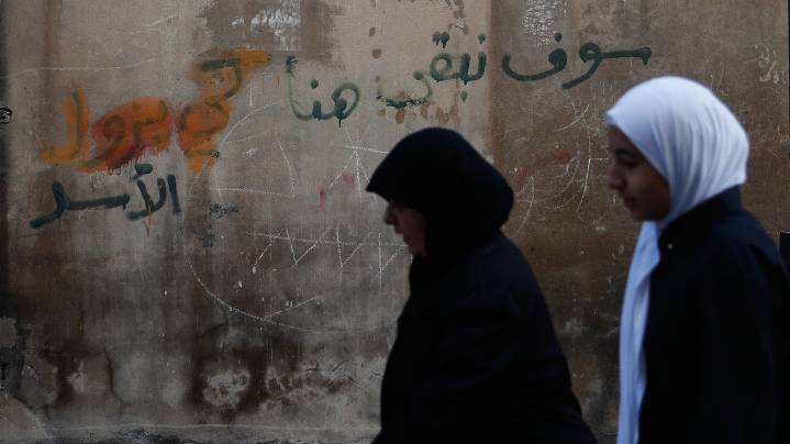 Sectarian tensions flare in Syria's Homs after the killing of a Bedouin couple