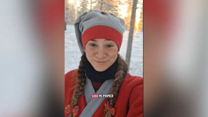 Eva, española trabajando como elfo en Laponia: "Se paga por horas, así que tu salario va en lo que trabajas y el entrenamiento también te lo pagan"